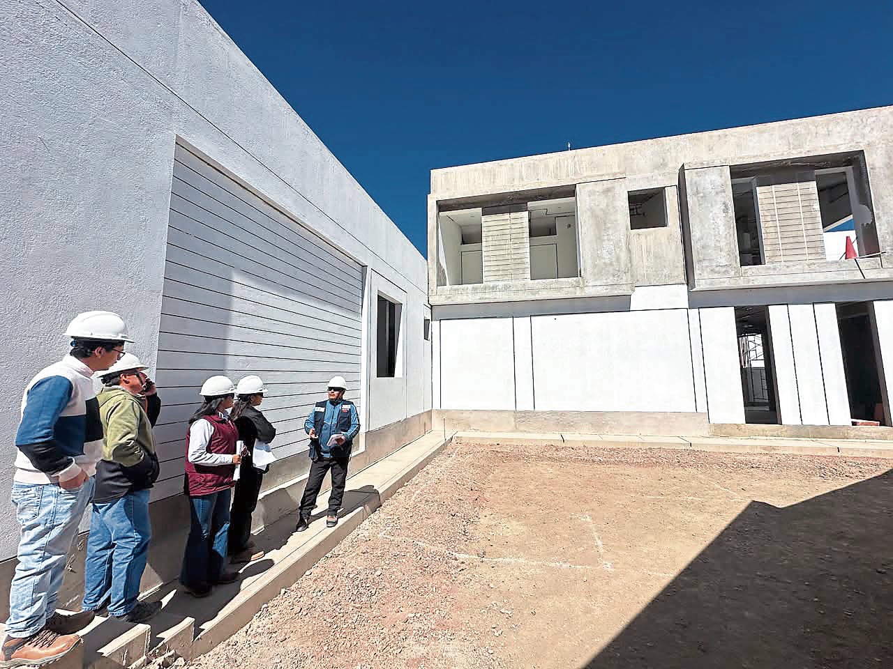 Abandonan dos obras del Gobierno Regional de Arequipa en Caylloma
