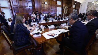 Comisión de Constitución continuará este martes sesión sobre delegación de facultades al Ejecutivo