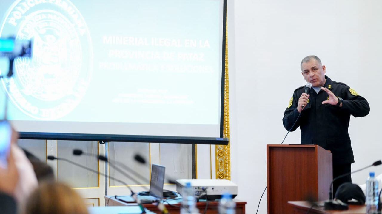 Durante reunión del Coresec también se acordó fortalecer la inteligencia policial, detener los permiso del REINFO y abordar la ordenanza de transporte de mineral.