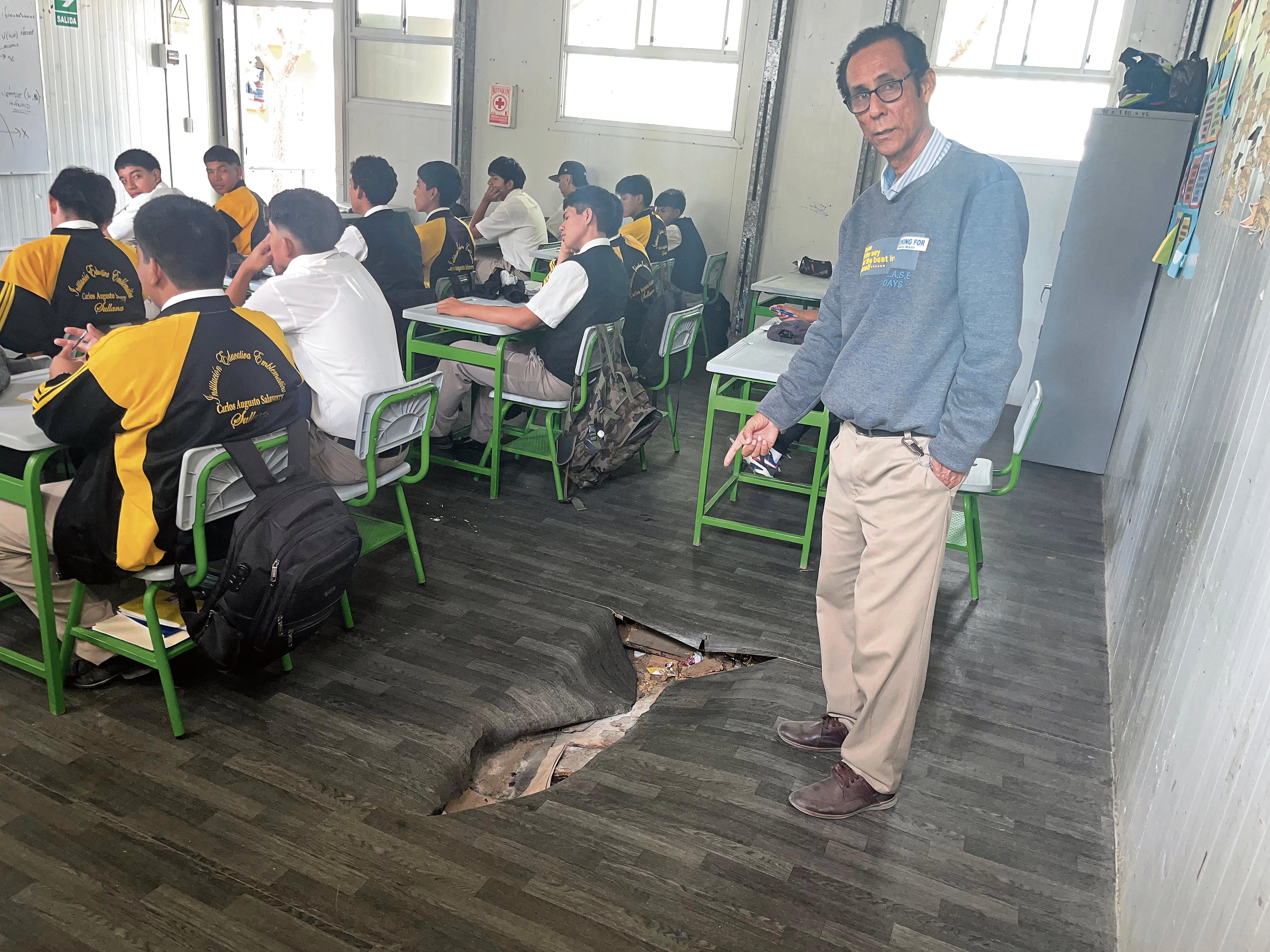 Piura: Más de 1,200 alumnos estudian en malas condiciones