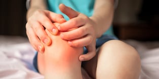 Aunque representan un porcentaje reducido de los casos de cáncer, los sarcomas son tumores agresivos que afectan principalmente a niños, adolescentes y adultos jóvenes. Detectarlos a tiempo puede marcar la diferencia en el tratamiento y el pronóstico.