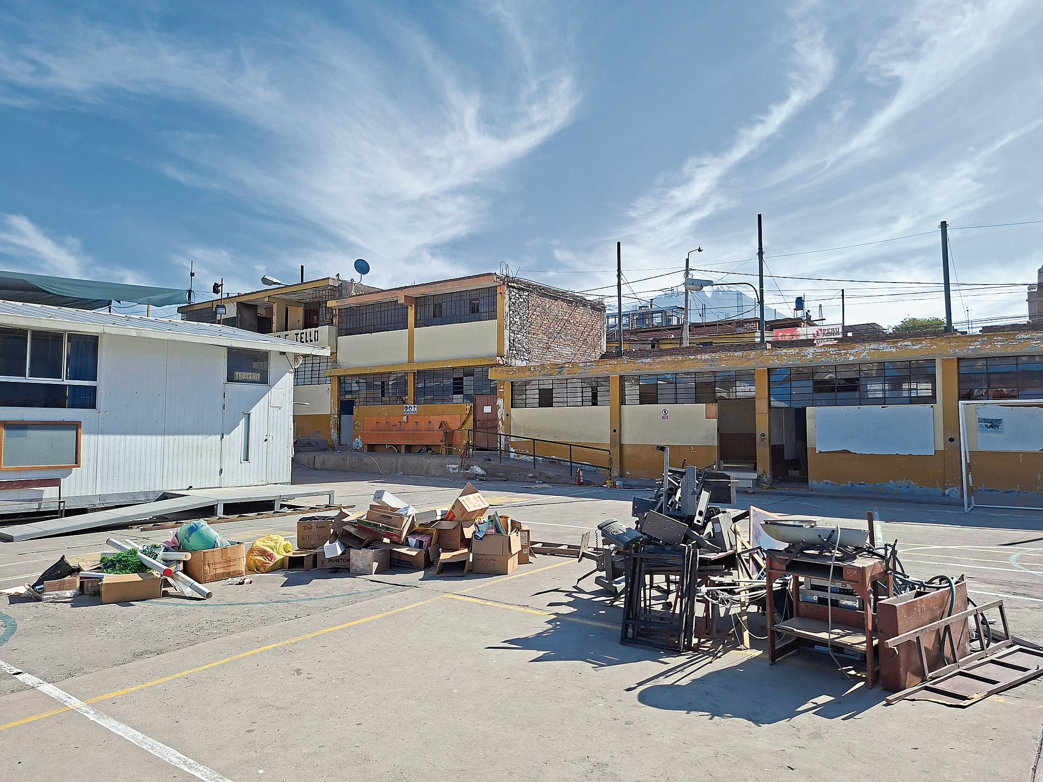 Colegios necesitan mejoras para recibir a los estudiantes (Foto: Yunsu Pariapaza)