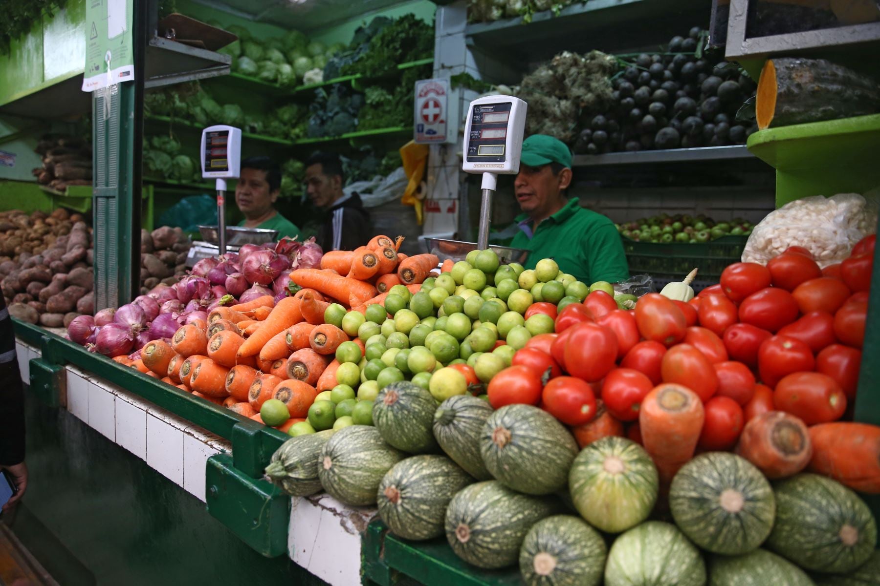 Inflación en Lima Metropolitana se mantiene dentro del rango meta del BCR en 2025