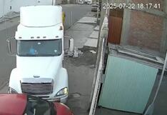 Arequipa: Tráiler sin control causa grave accidente en Cerro Colorado