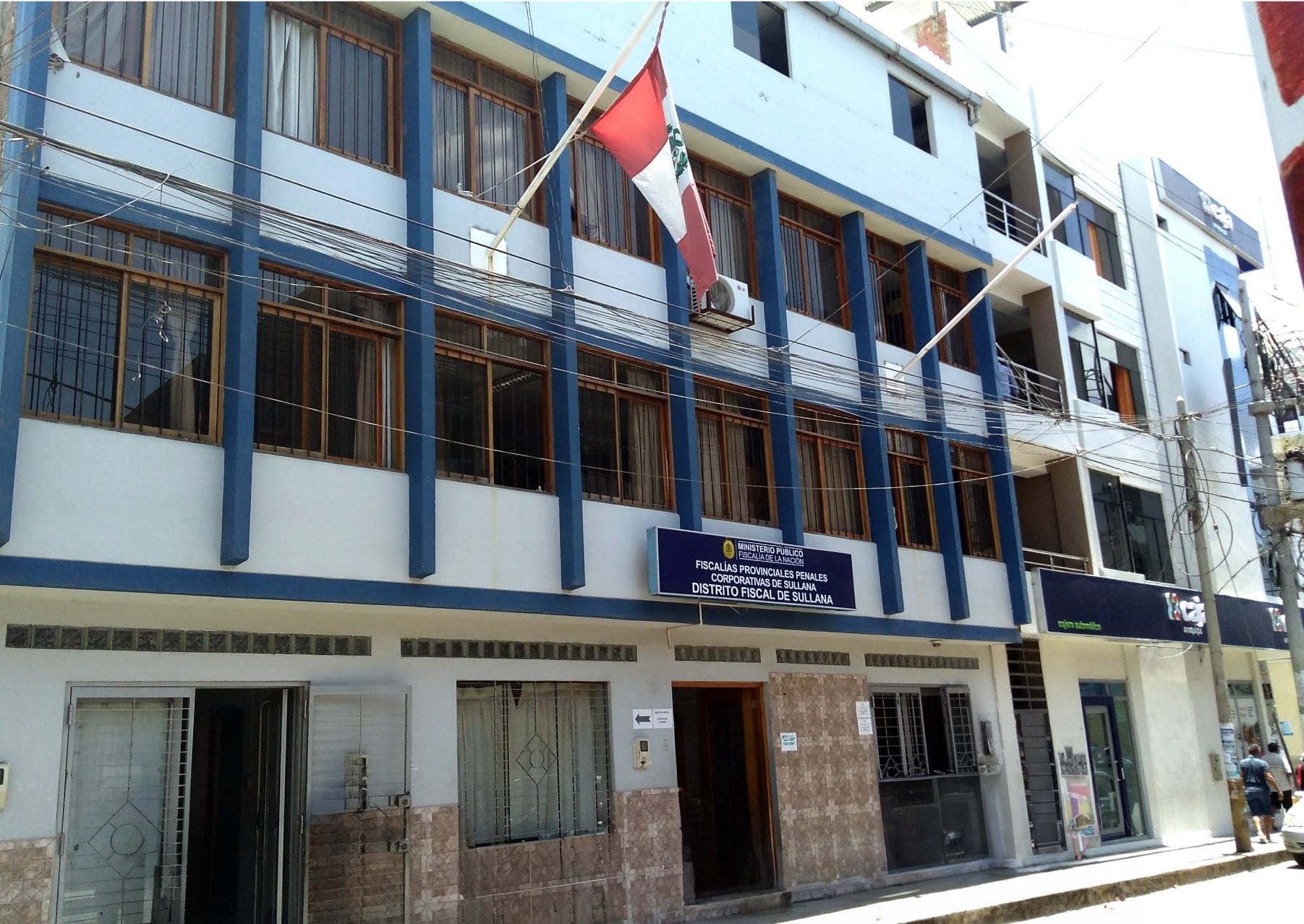 Agraviada fue interceptada cuando caminaba con su madre en la ciudad de Sullana