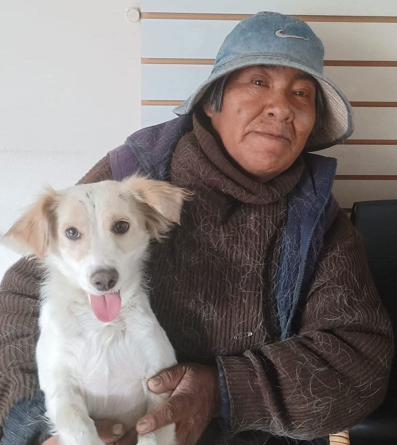 Juliana Masías León junto a su mascota. Foto: Difusión