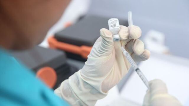 Canciller: “Estamos en la posibilidad de probar 4 y 6 proyectos de vacuna en el Perú”