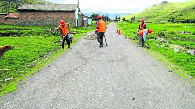 Caminos rurales y trochas en Chupaca urgen atención