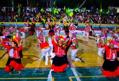 Festival de danzas y comparsas en el carnaval piurano