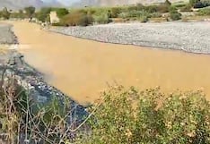Arequipa: Coloración atípica reaparece en el río Tambo, en Islay