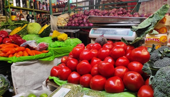 Tomate está cada vez más caro en mercados de la ciudad. (Foto: GEC)