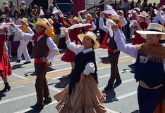 EN VIVO: Así se vive el Corso de la Amistad por el 486.° Aniversario de Arequipa (FOTOS y VIDEO)