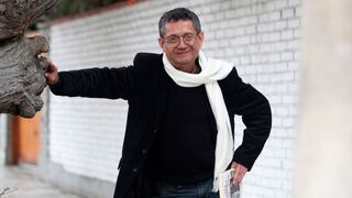 La Libertad: Rinden homenaje a periodista Eloy Jáuregui en la feria del libro