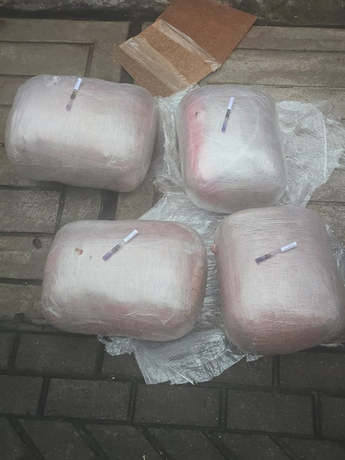 La Policía incautó 30 kilos de marihuana enviado por una agencia de encomiendas (Foto: PNP)