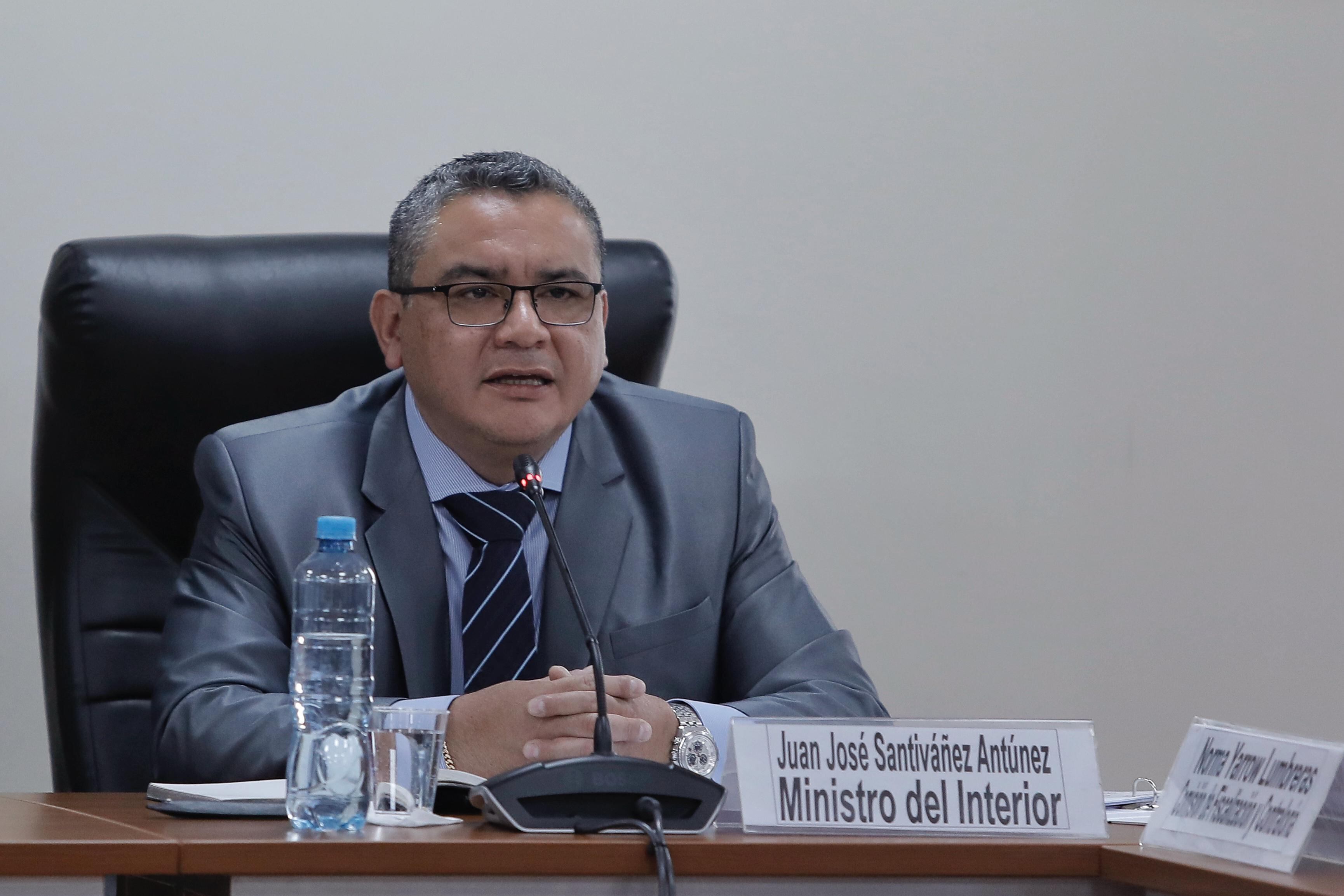 El abogado de Junior Izquierdo asegura que las conversaciones con Juan José Santiváñez contienen información clave que podría complicar al ministro en medio de las investigaciones. (Foto: GEC)
