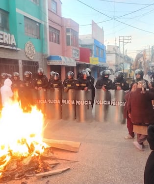 Juliaca: Municipalidad de San Román inicia obra en jirón Moquegua en medio de protestas vecinales