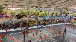 En Cusco los más pequeños aprenden de reglas de tránsito en parque temático vial