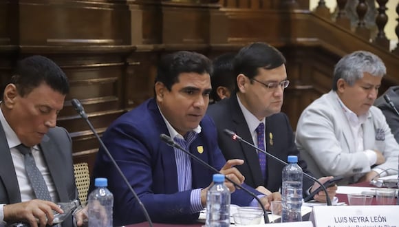 Gobernador regional, Luis Neyra León se presentó ante la comisión de presupuesto del Congreso de la República