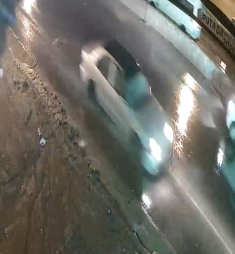 Sería el auto que atropelló a German Chambilla y su hijo en la Autopista Arequipa-La Joya (Cortesía)