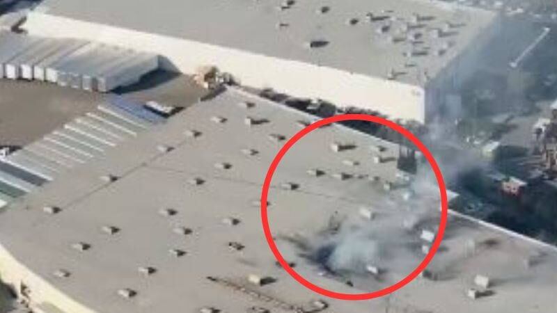 El accidente ocurrió a comienzos de la tarde en Fullerton, ciudad a unos 40 kilómetros al sureste de Los Ángeles. FOTO: TVPERÚ