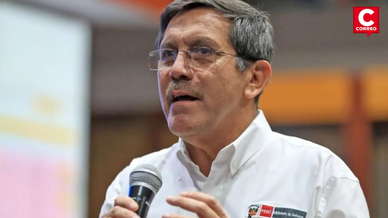 Ministro de Defensa Jorge Chávez