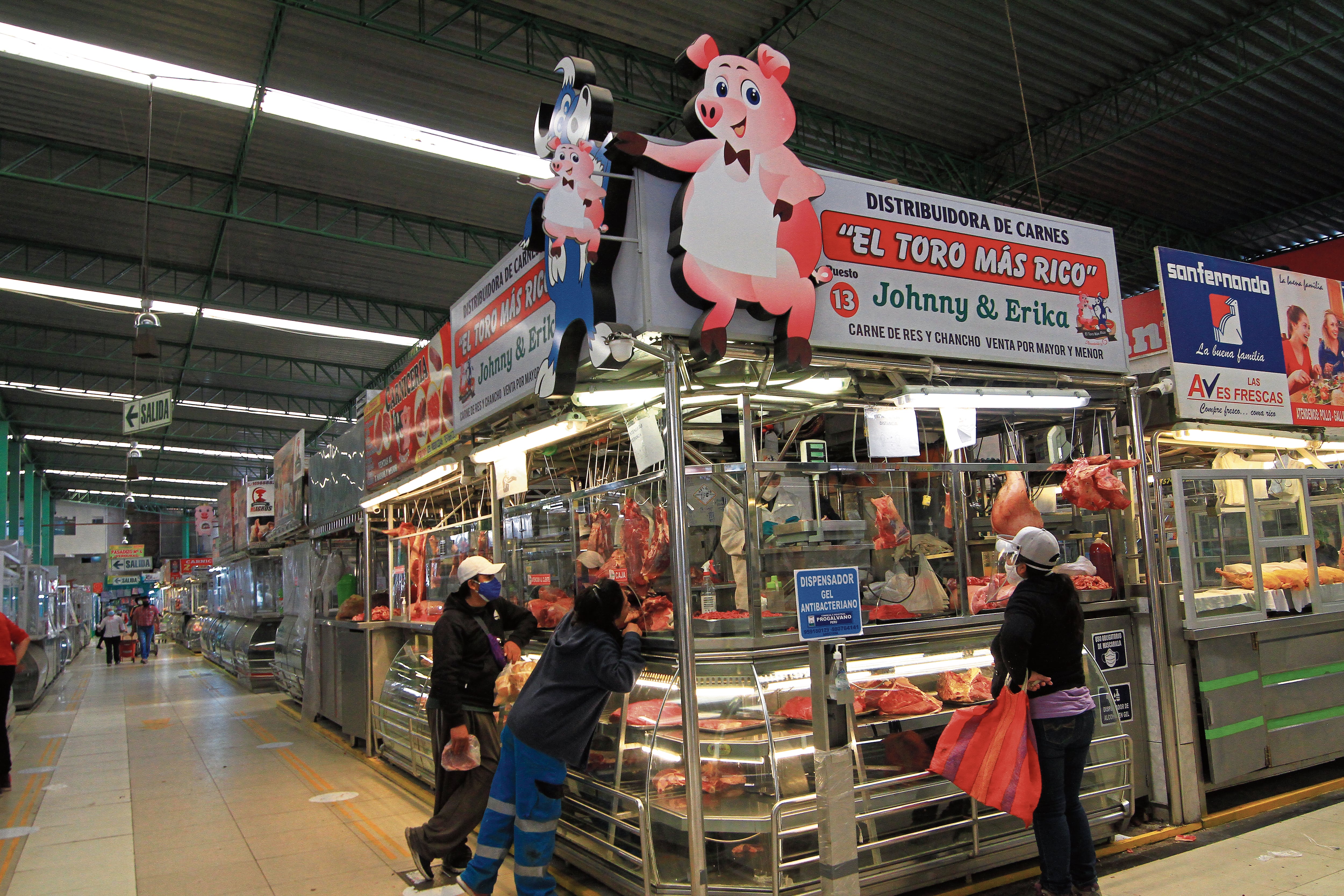 Negocios en la plataforma comercial Andrés Avelino Cáceres, Foto: GEC.