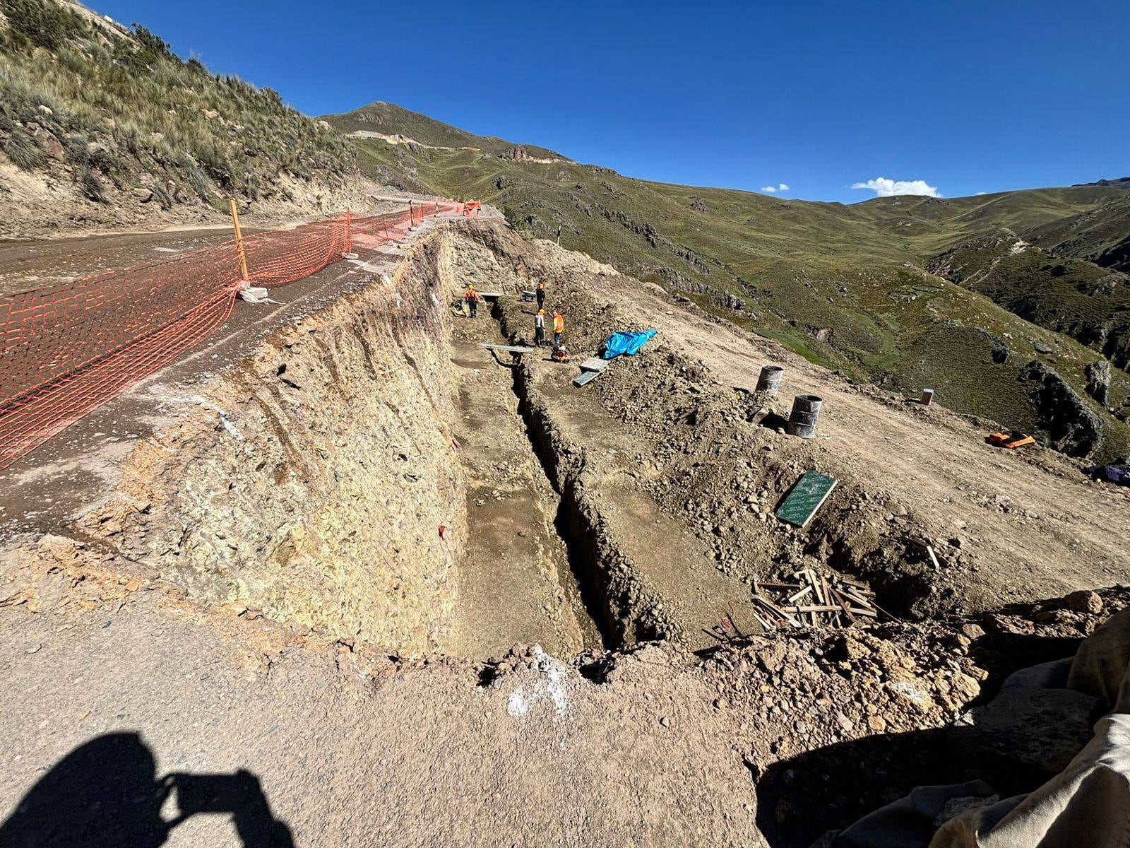 Sin avances en construcción de vía Viscachani-Caylloma