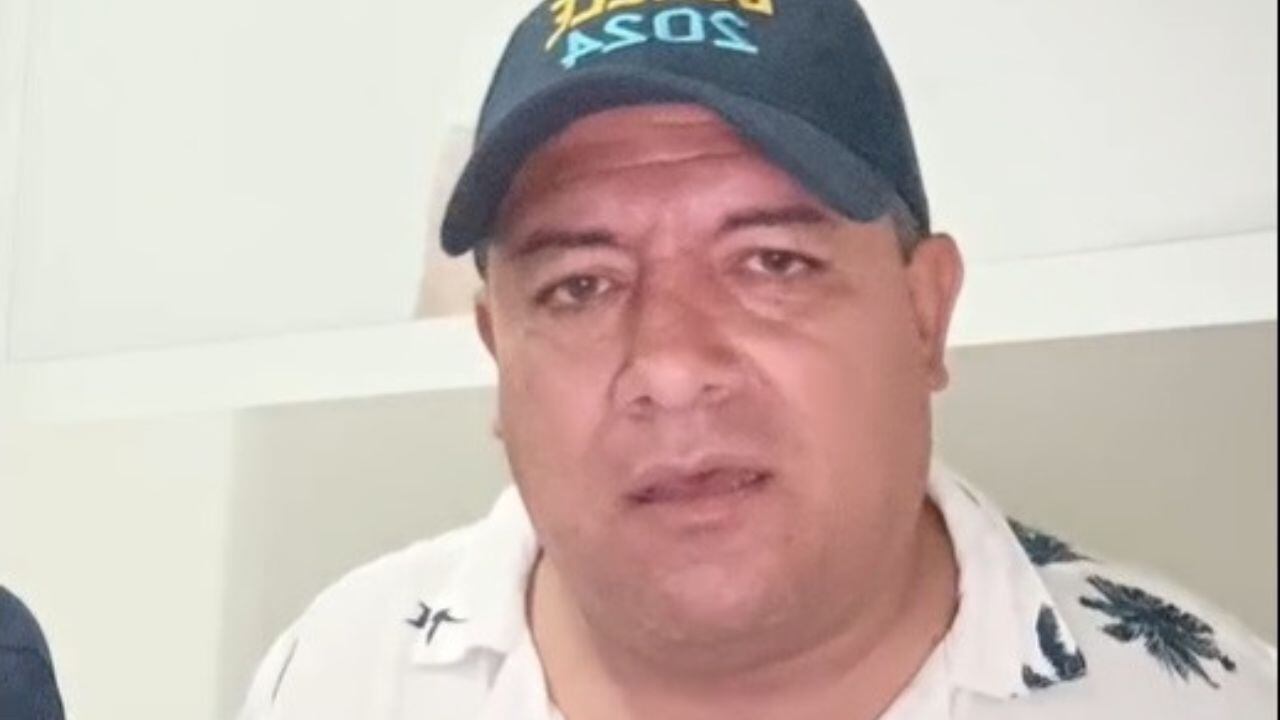 Tiene más de un proceso judicial en su contra y asegura que se va a Europa y que pretenden sembrarle pruebas.