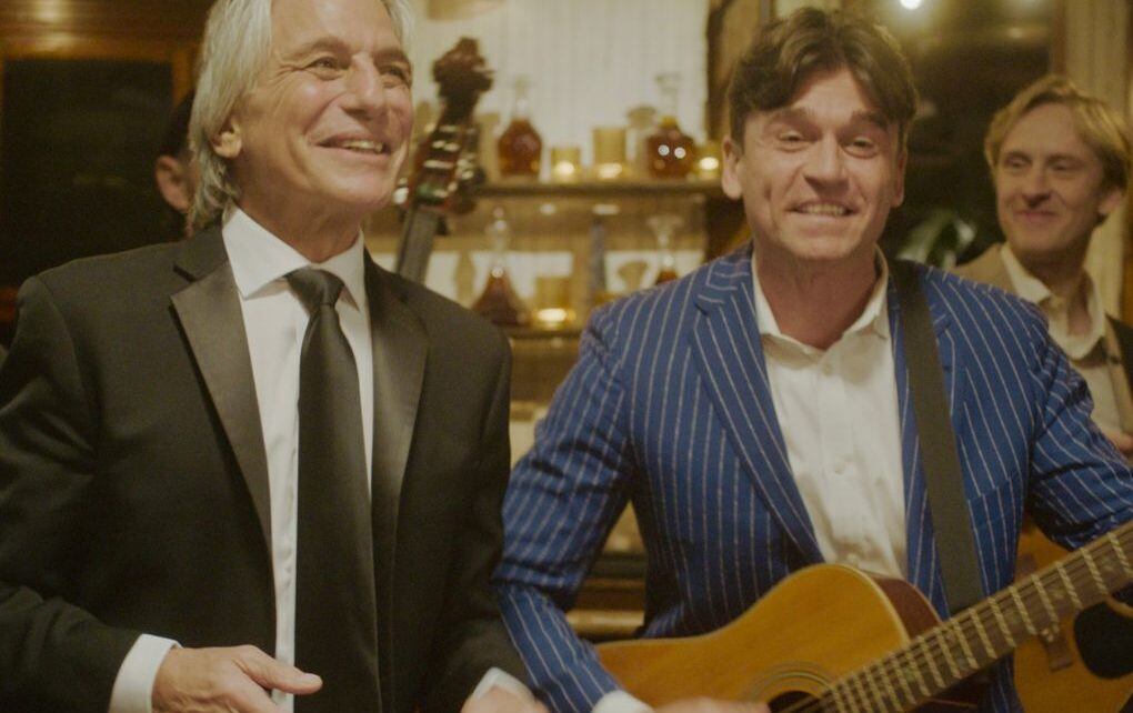 Didier Casnati y Tony Danza grabaron a dúo el tema " Buona Sera Signorina".