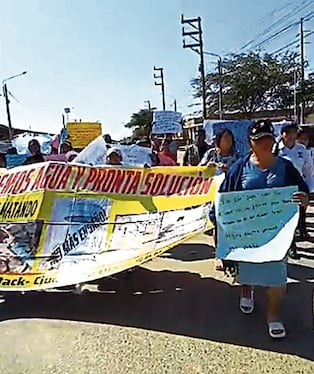 Moradores de San José hacen protesta.