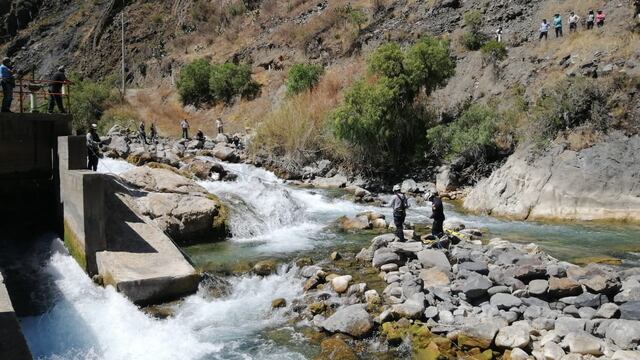 Policía rescata cadáver de universitaria después de seis días de búsqueda en el río Cañete (VIDEO)