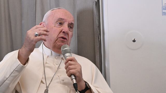 Papa pide al mundo que ayude a Turquía y Siria tras devastador terremoto