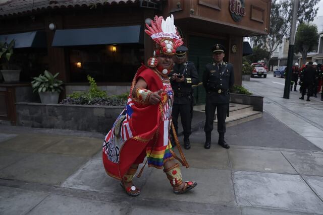 Regresa el Gran Desfile y Parada Militar por Fiestas Patrias. Cientos de peruanos acudieron a la ceremonia y se tomaron fotos con los uniformados. (Foto: HugoCurotto @phto.gec)