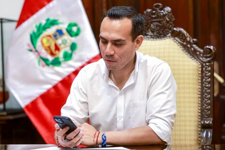 Presidente José Jerí siguió el debate del Congreso sobre el voto de confianza