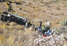 Tragedia en Arequipa: Madre muere tras caída de camión a un barranco en Pampacolca