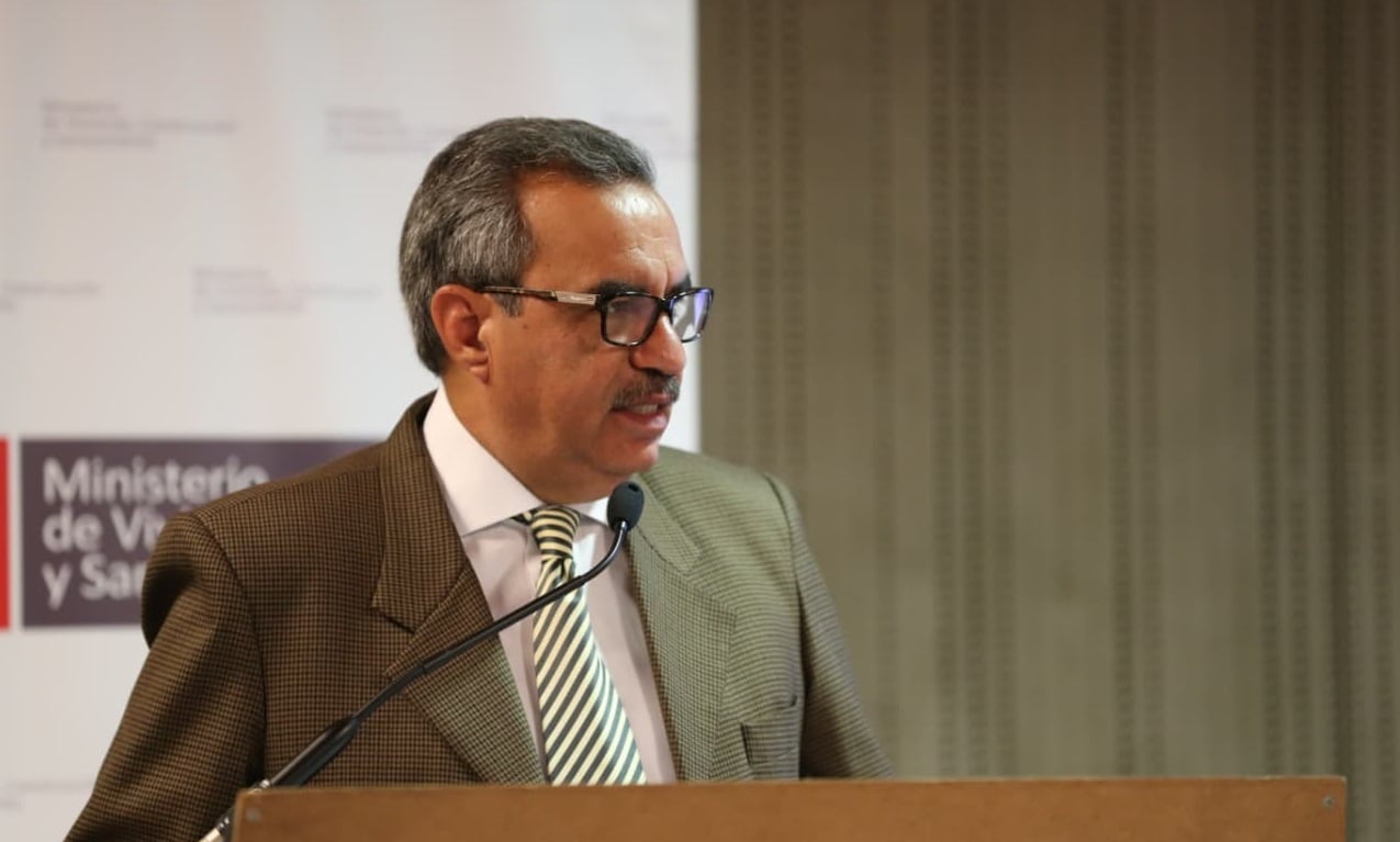 Fernando Laca Barrera cuenta con experiencia en el sector y en procesos de reforma de los servicios de saneamiento.
