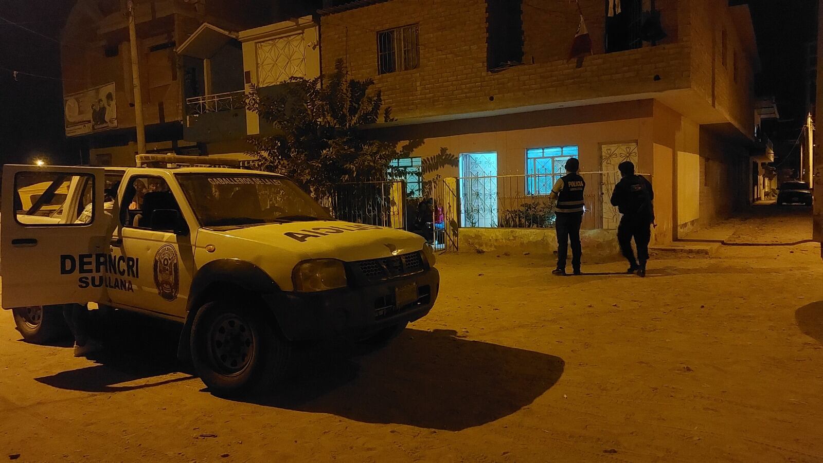 Motorizados dispararon contra dos inmuebles de comerciantes a quienes les exigen dinero para no atentar con sus vidas y familiares