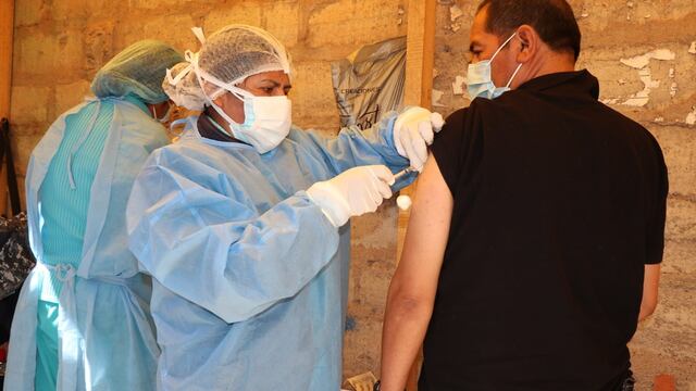 Anuncian llegada de más vacunas a la región Puno