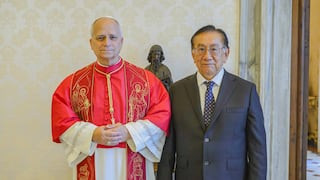 Ministro de Trabajo afirma que viaje de hijas de Balcázar al Vaticano no fue con dinero del Estado