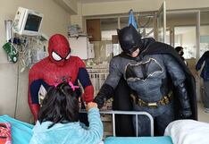 “Batman” y el “Hombre Araña” alegraron pacientes hospitalizados del Instituto del Niño