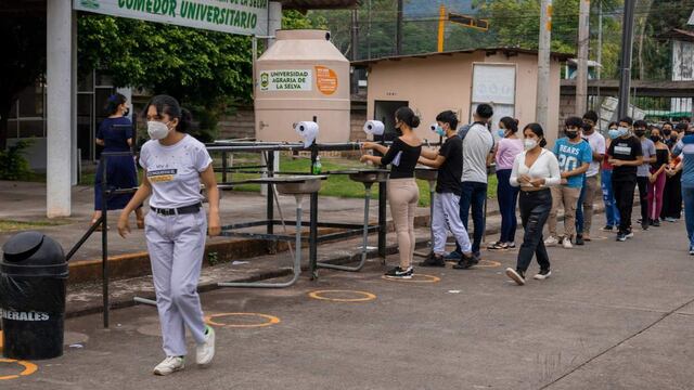 Huánuco: alumnas de la UNAS reclaman por malas condiciones de aulas