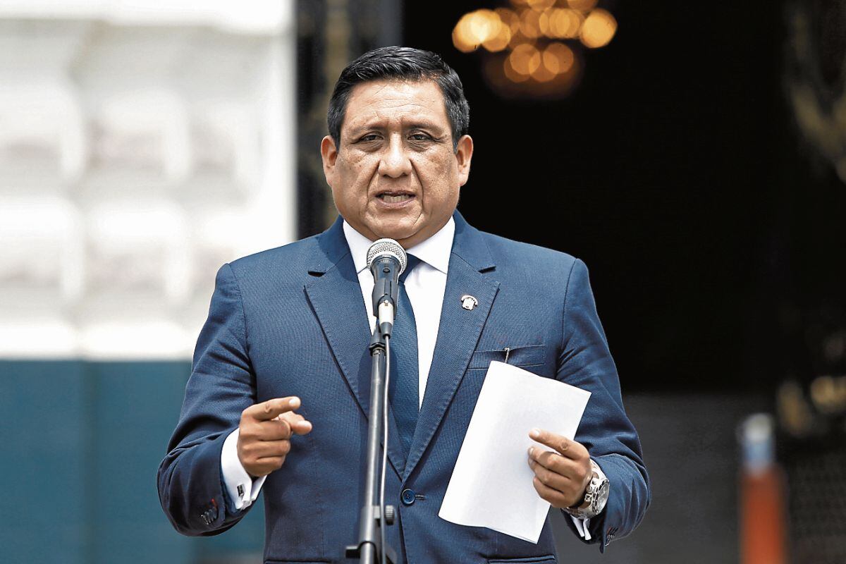 LIMA PERU 02 DE MARZO DEL 2022
GUARDIA EN EL CONGRESO DE LA REPUBLICA
DIVERSAS DECLARACIONES DE LOS CONGRESISTAS DE DIFERENTES BANCADAS
DECLARACIONES DEL PRESIDENTE DE LA COMISION DE FISCALIZACION HECTOR JOSE VENTURA ANGEL