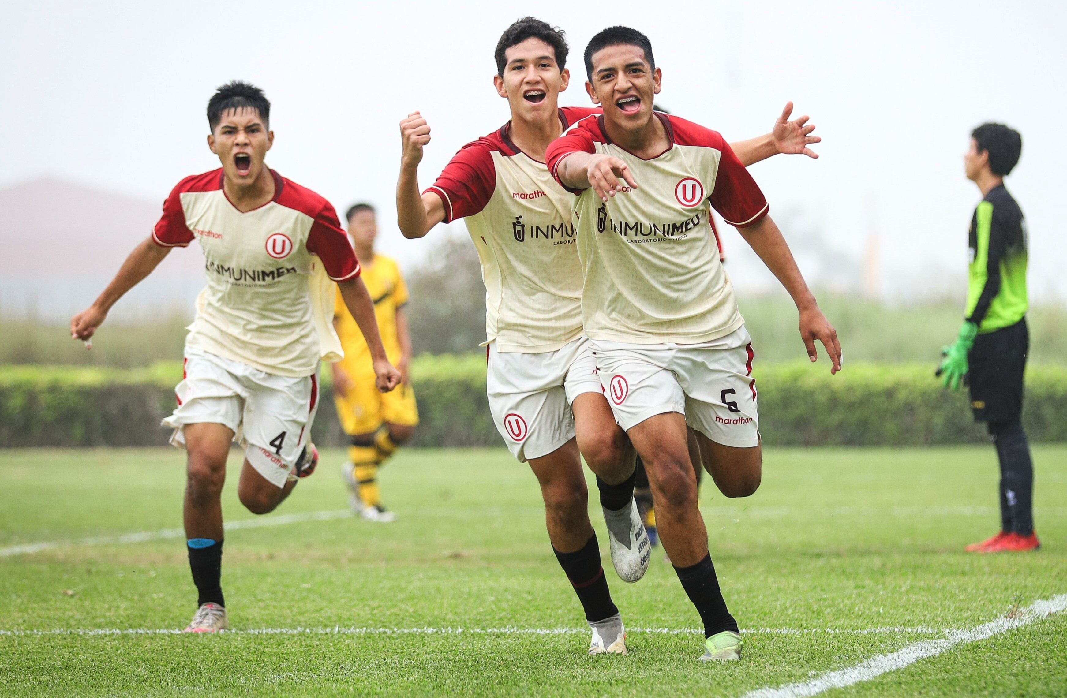 Destacado volante jugará en la Liga 1, en el equipo "Crema", se hizo realidad su sueño.