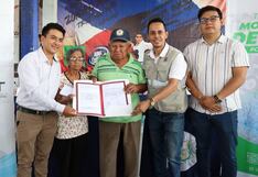 Trujillo: Más de 270 familias de Laredo reciben sus títulos de propiedad