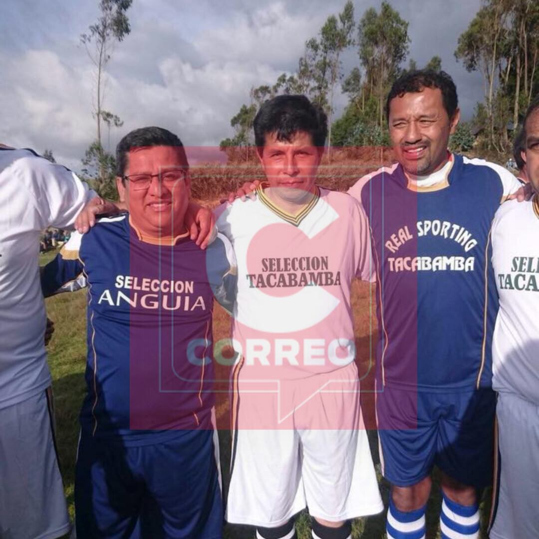 El expresidente Pedro Castillo junto a César Vásquez en un evento deportivo.