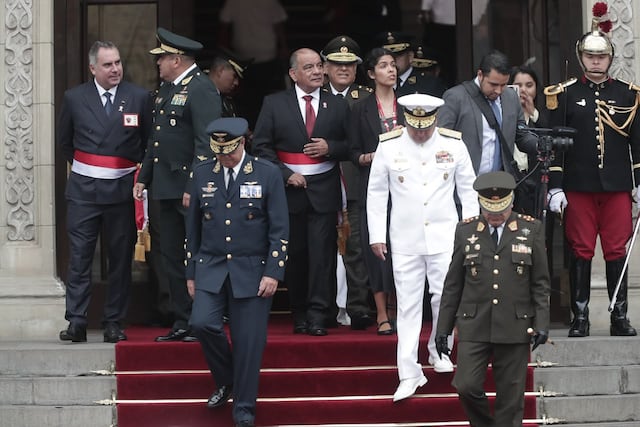 Keiko Fujimori es reconocida como jefa suprema de las FF. AA. (Fotos: Julio Reaño/GEC)