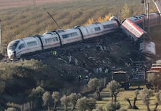 España: maquinista intentó arrancar tren dos veces antes de choque que dejó 74 muertos
