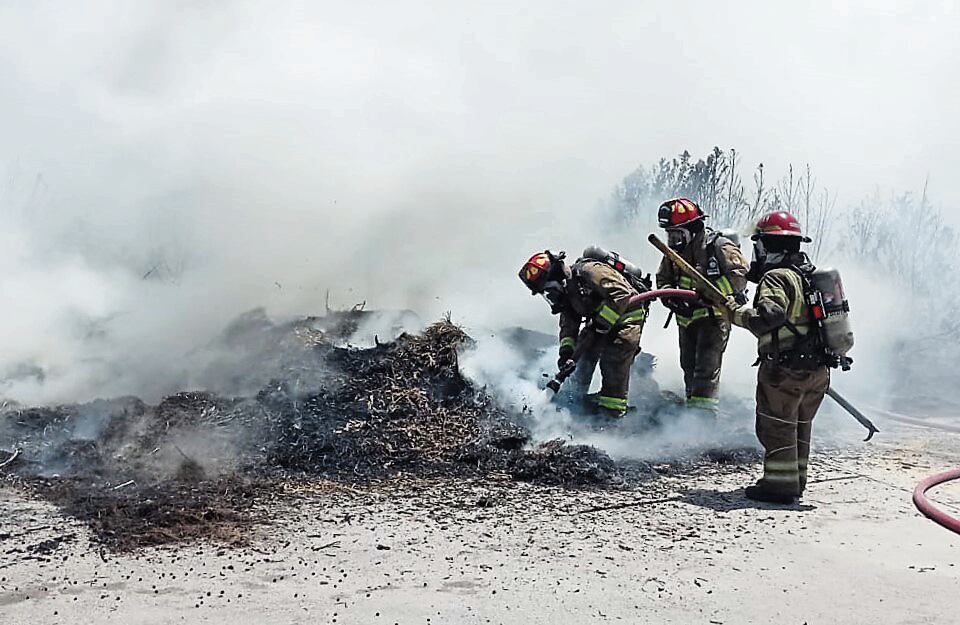 Los bomberos sofocaron siniestro (Foto: GEC)