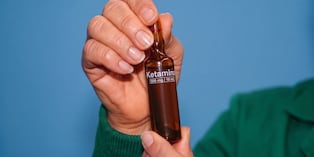 El proyecto del Ministerio de Salud plantea controlar toda la cadena de la ketamina, desde su importación hasta su dispensación, para prevenir desvíos y usos indebidos.