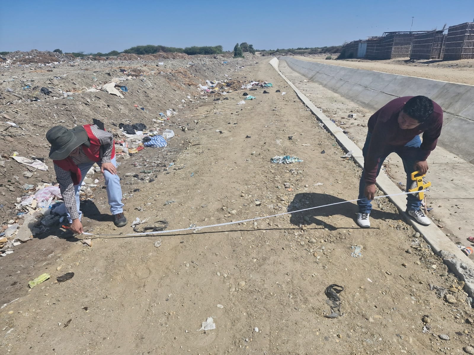 El órgano de control detectó que en la liquidación de la obra presentada a la comuna contiene valorización de partida con metrados no ejecutados, lo cual genera el riesgo que la entidad pague por trabajos no realizados a favor del contratista, en perjuicio de la entidad